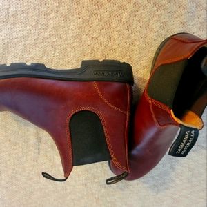 Blundstone women's size 6.5 euro